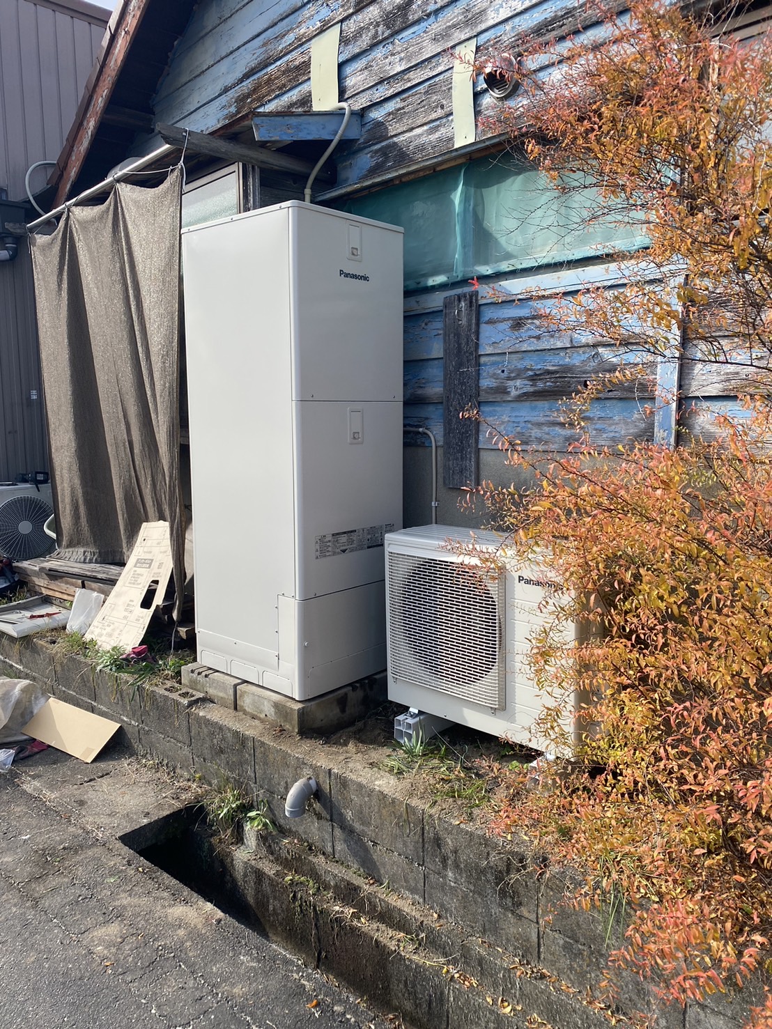 エコキュート事例138|シンワサービス|安城の激安エコキュートはお任せ下さい・給湯器の取付と電気工事|愛知県・三河・安城・刈谷・高浜・碧南・知立